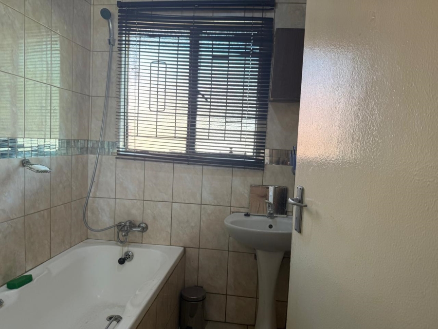3 Bedroom Property for Sale in Boitekong North West